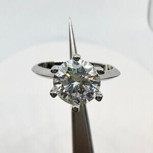 Moissanite Diamond Engagement Ring 2 Ct Six Prong Round Cut 18K GRA Size 7